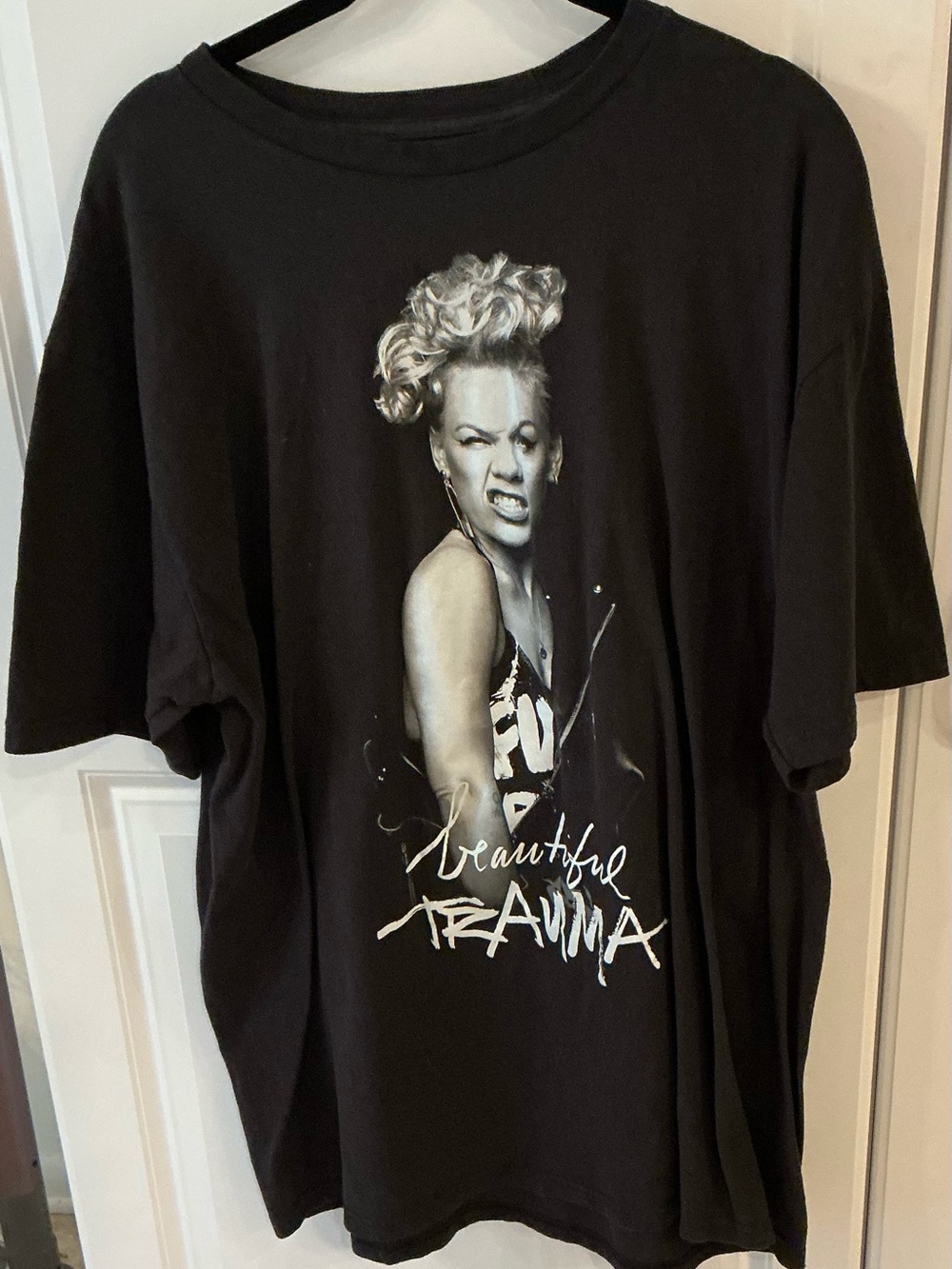PINK Tour Black Graphic 'Beautiful Trauma' Tee unisex